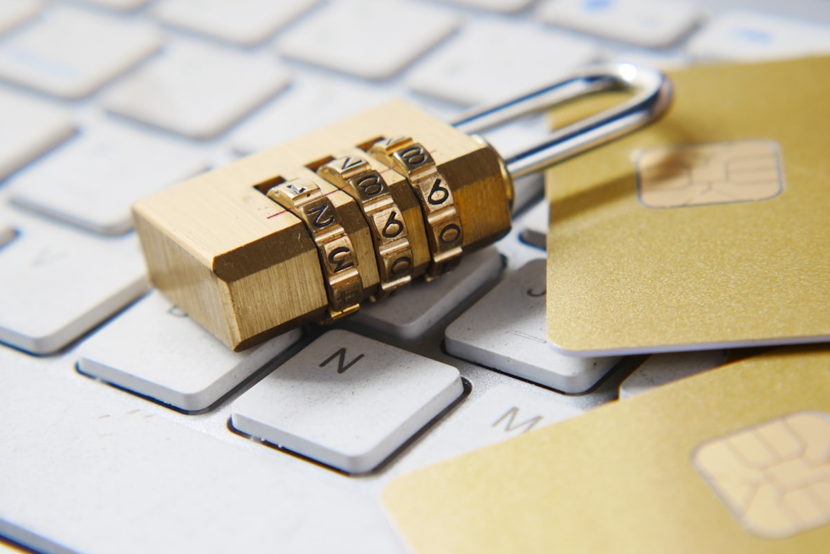 Microsoft Entra ID Administration Handbook